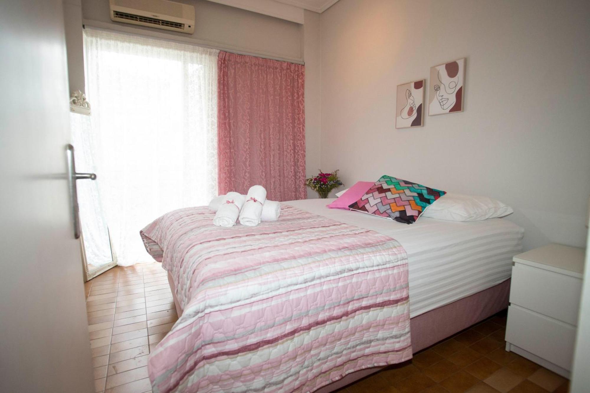 Electra's 2-bedroom Apt-convenient Location