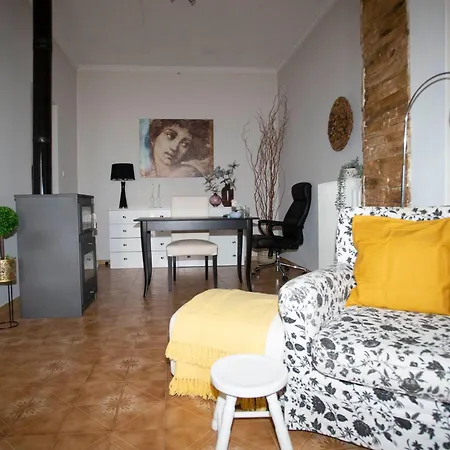 Electra'S 2-Bedroom Apt-Convenient Location Patra Exterior photo