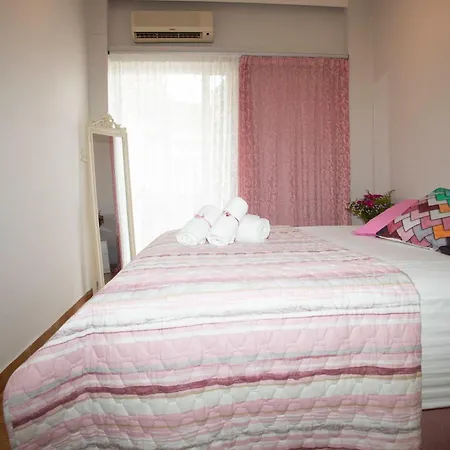 Electra'S 2-Bedroom Apt-Convenient Location Patra Exterior photo