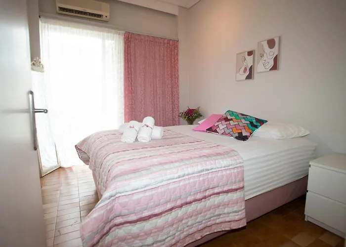 Electra\'S 2-Bedroom Apt-Convenient Location Patra