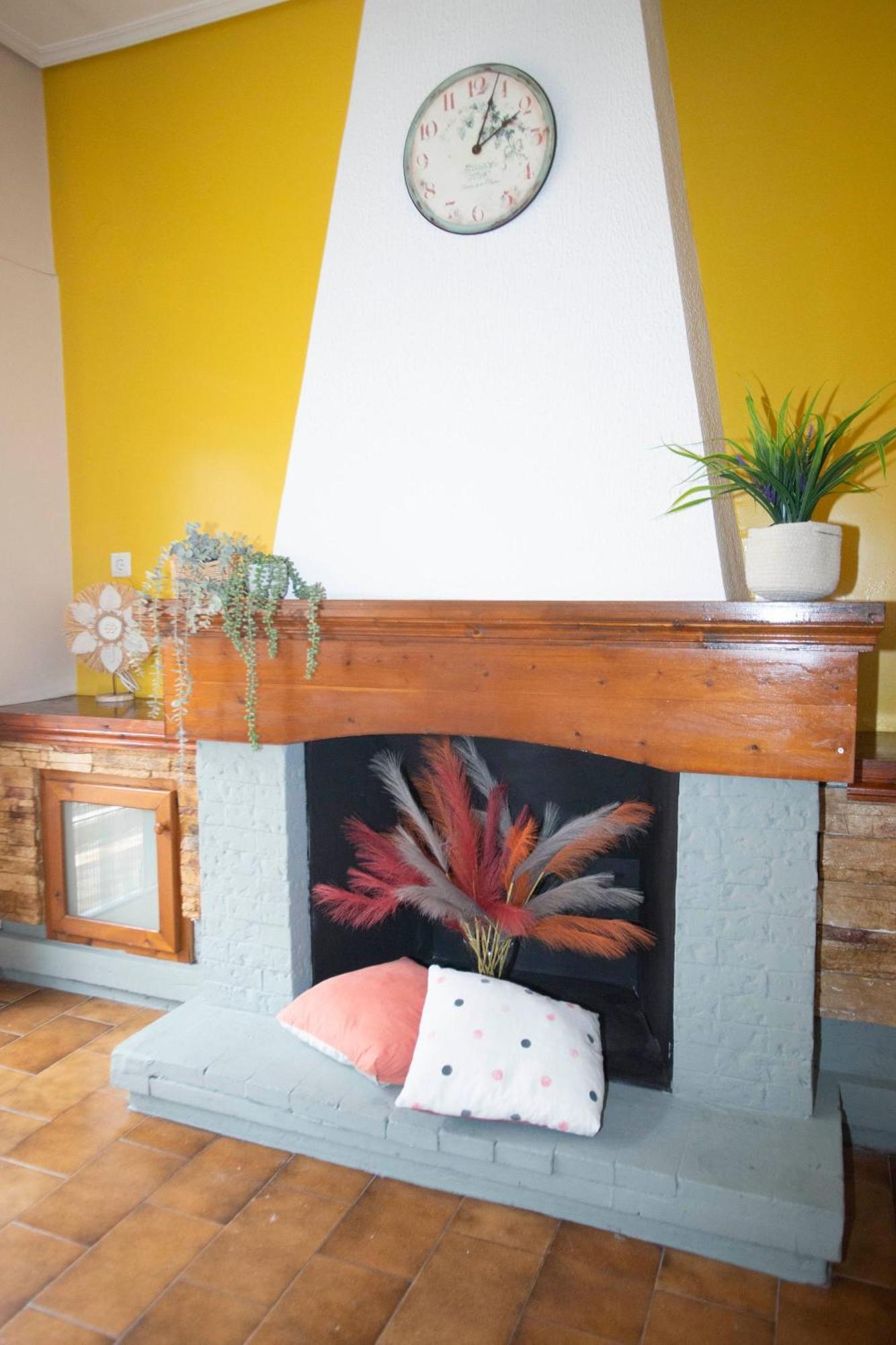 Electra's 2-bedroom Apt-convenient Location
