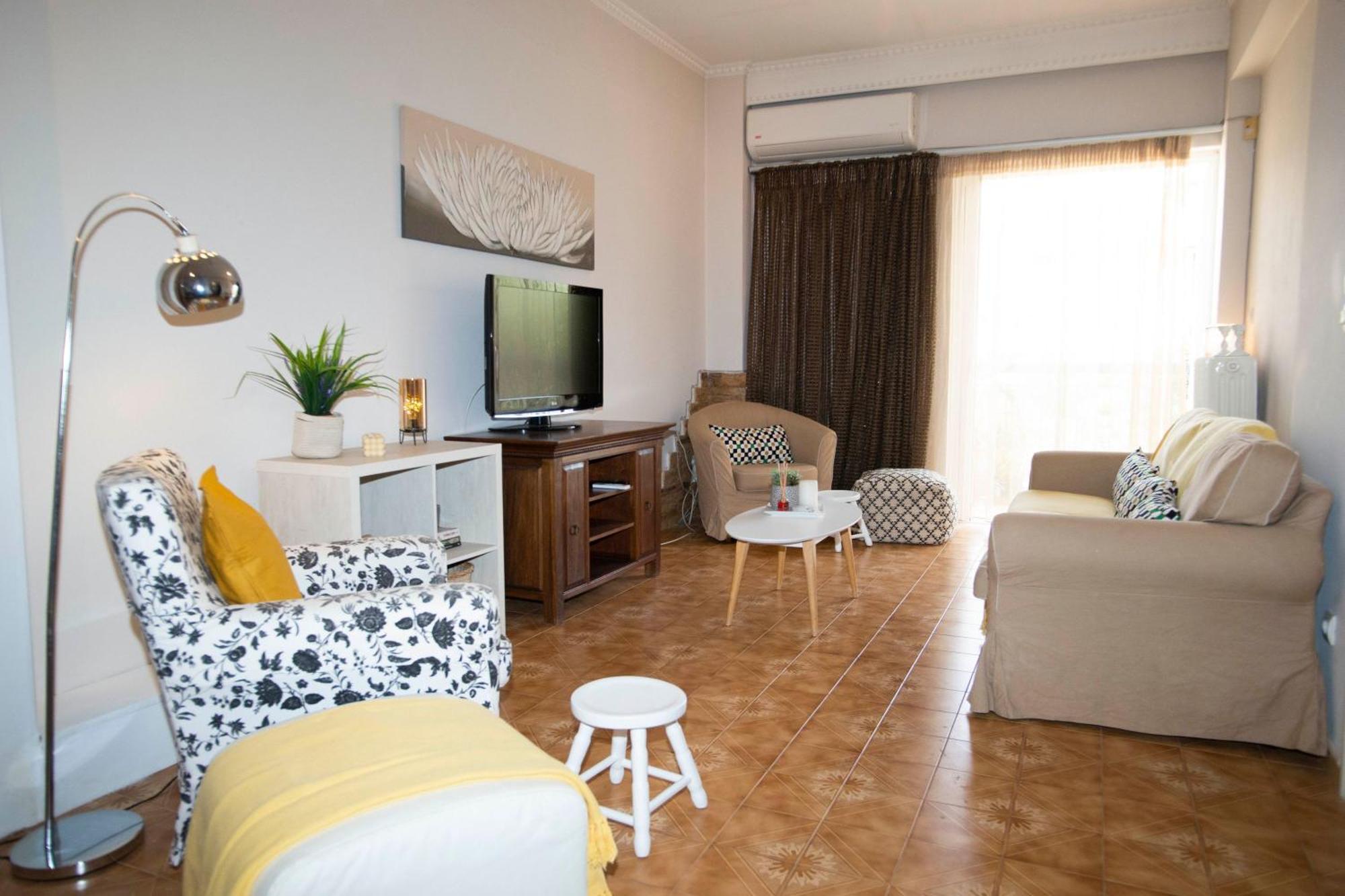 Apartment Electra's 2-bedroom Apt-convenient Location
