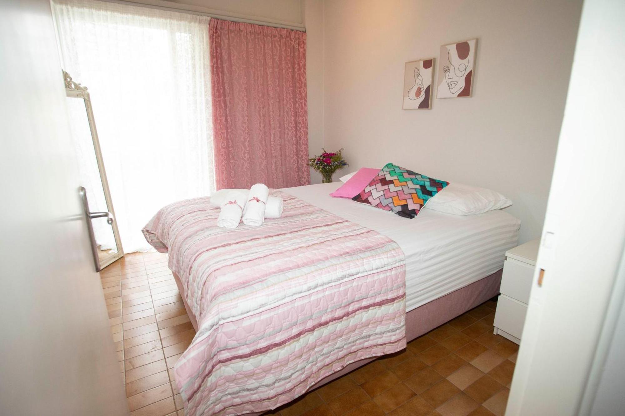 Apartment Electra's 2-bedroom Apt-convenient Location Patras